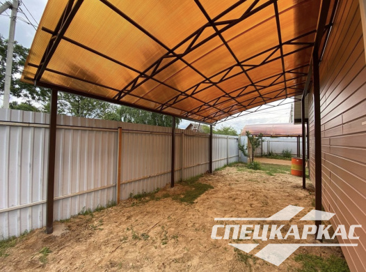 Навес к дому из поликарбоната для автомобиля №17 - фото 1133