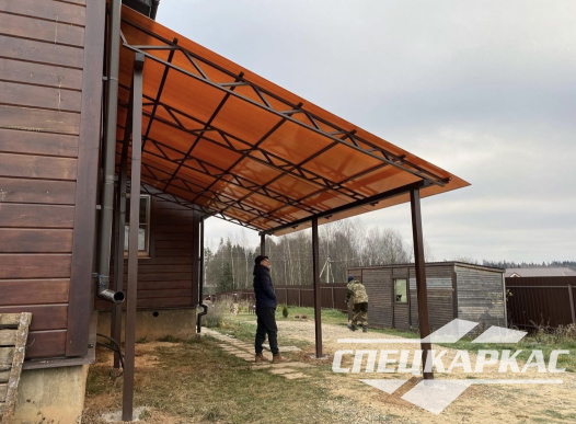 Навес примыкающий к дому для парковки одного автомобиля №69 - фото 1646