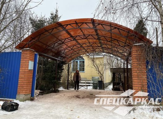 Металлический усиленный навес из поликарбоната для автомобиля №50 - фото 1456